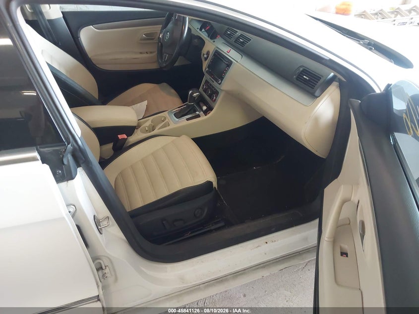 2011 Volkswagen Cc VIN WVWMP7ANXBE705622 IAAI salvage auction — NORMAL WEAR, Clear (Minnesota), sold $500 on 2026-08-14 (photo 5)