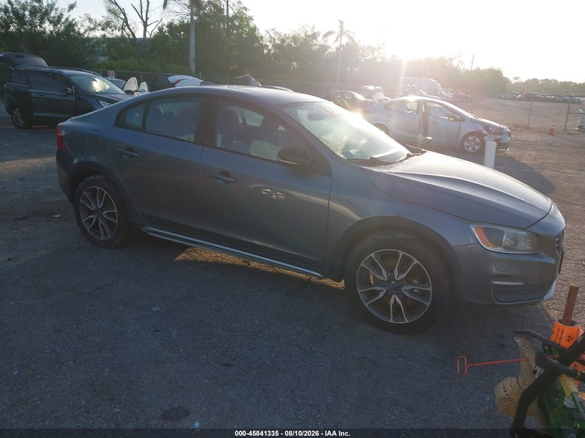 2016 Volvo S60 cross country VIN YV4612UM6G2000287 IAAI salvage auction — MECHANICAL, Clear (Florida), sold $900 on 2026-08-17 (photo 1)