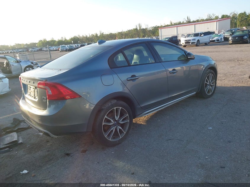 2016 Volvo S60 cross country VIN YV4612UM6G2000287 IAAI salvage auction — MECHANICAL, Clear (Florida), sold $900 on 2026-08-17 (photo 4)