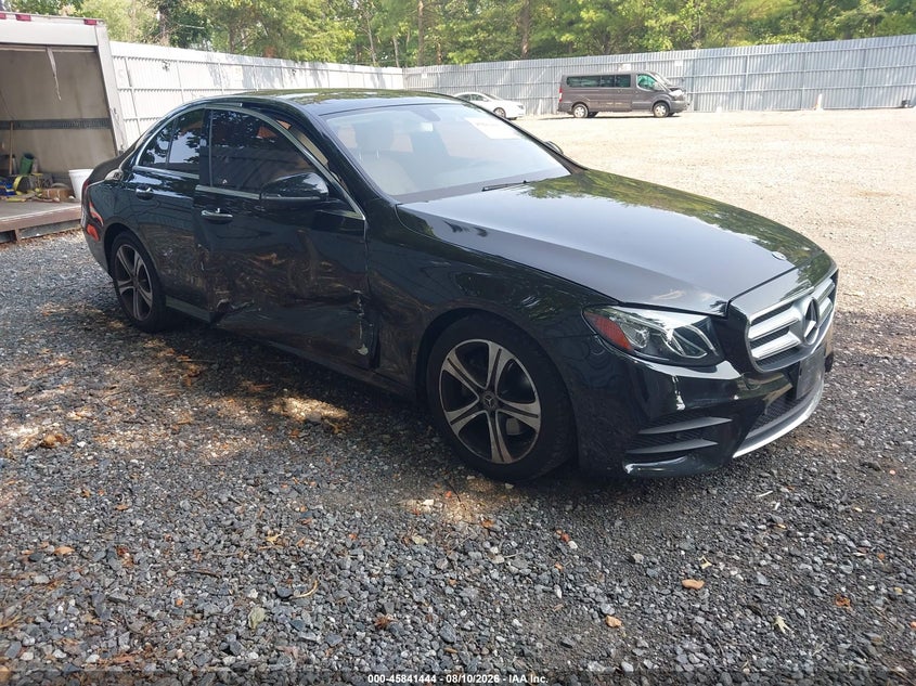 2019 Mercedes-benz E-klasse VIN WDDZF4KB7KA556434 — IAAI salvage auction photo