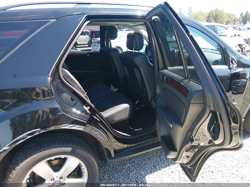 2011 Mercedes-benz Ml-class VIN 4JGBB8GB1BA738987 IAAI salvage auction — SIDE, Bill Of Sale (Washington), sold $5,175 on 2026-09-02 (photo 8)