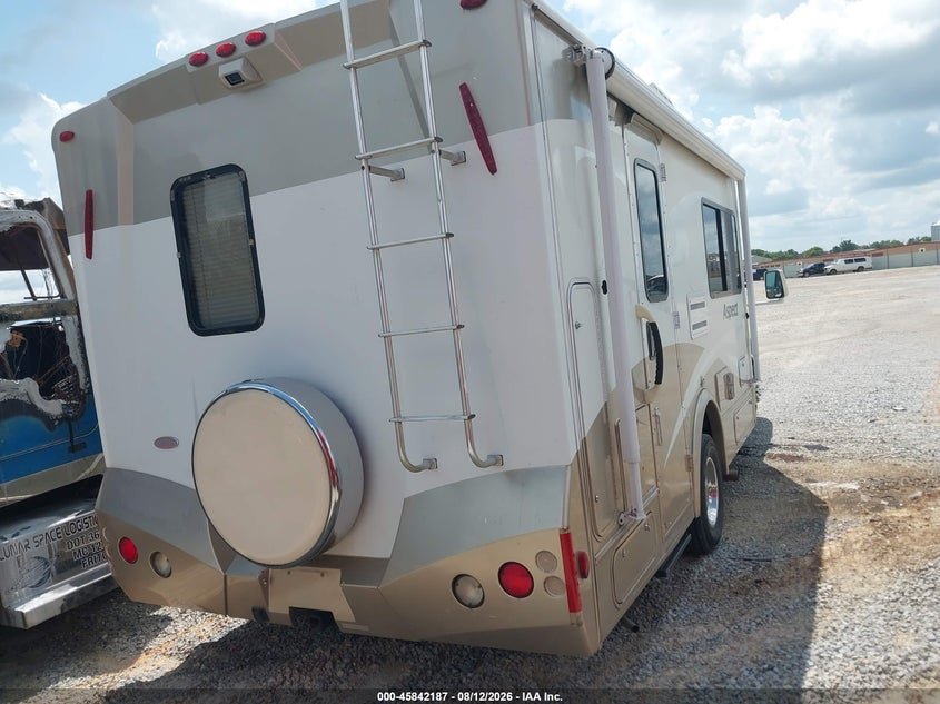 2007 Ford E-450 VIN 1FDXE45S36DB41286 IAAI salvage auction — REAR END, Salvage (Alabama), sold $7,000 on 2026-08-25 (photo 4)