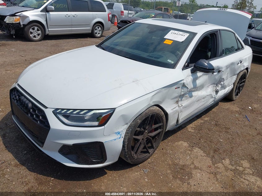 2022 Audi A4 VIN WAUFAAF48NA045449 IAAI salvage auction — SIDE, Salvage Title, sold $13,250 on 2026-09-17 (photo 2)