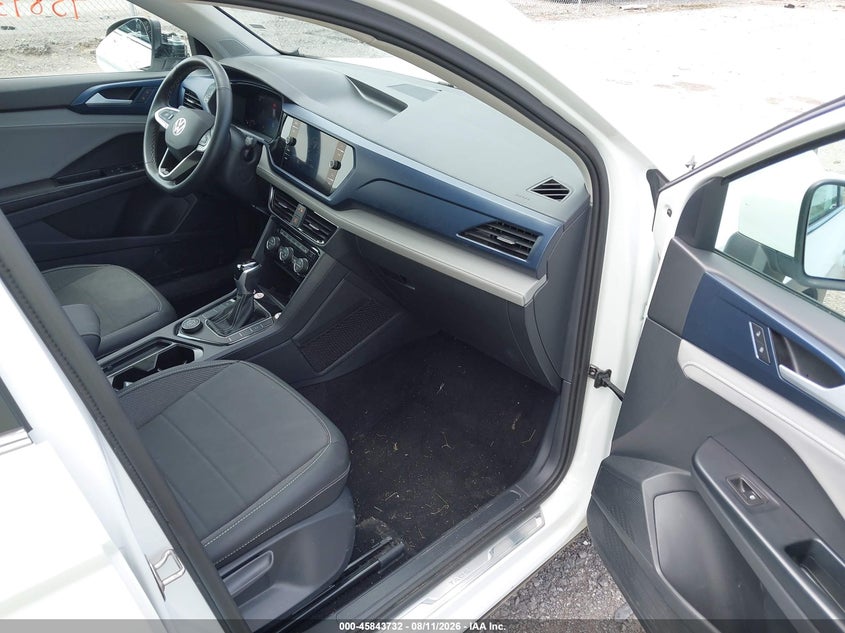 2024 Volkswagen Taos VIN 3VVVX7B23RM130133 IAAI salvage auction — LEFT FRONT, Salvage Title, sold $8,475 on 2026-08-21 (photo 5)
