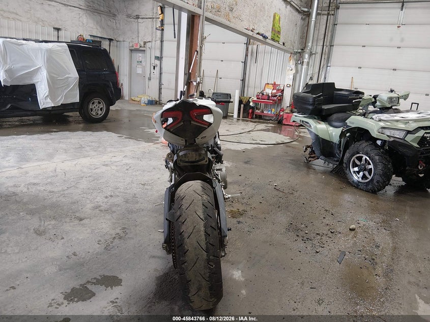 2018 Ducati Panigale VIN ZDM14B1W5JB007172 IAAI salvage auction — FRONT END, Bill Of Sale (Alaska), sold $1,200 on 2026-09-09 (photo 6)