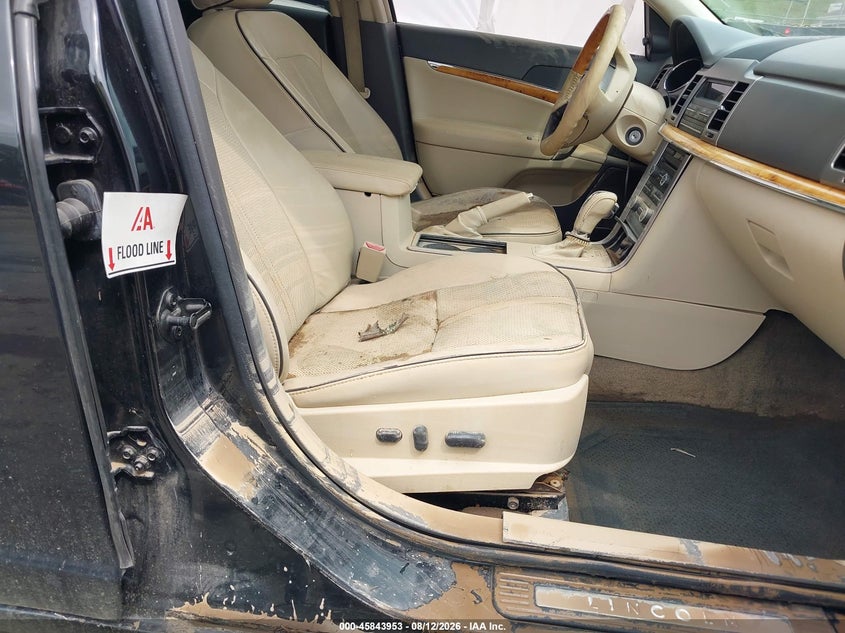 2011 Lincoln Mkz VIN 3LNHL2JC4BR757982 IAAI salvage auction — WATER/FLOOD, Non-Repairable Certificate (West Virginia), sold $250 on 2026-09-10 (photo 6)