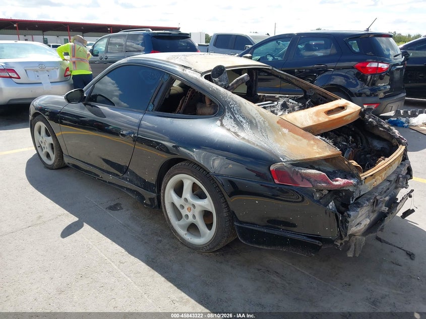 2000 Porsche 911 VIN WP0AA2999YS621171 IAAI salvage auction — ENGINE BURN, Clear (Texas), sold $800 on 2026-08-13 (photo 3)