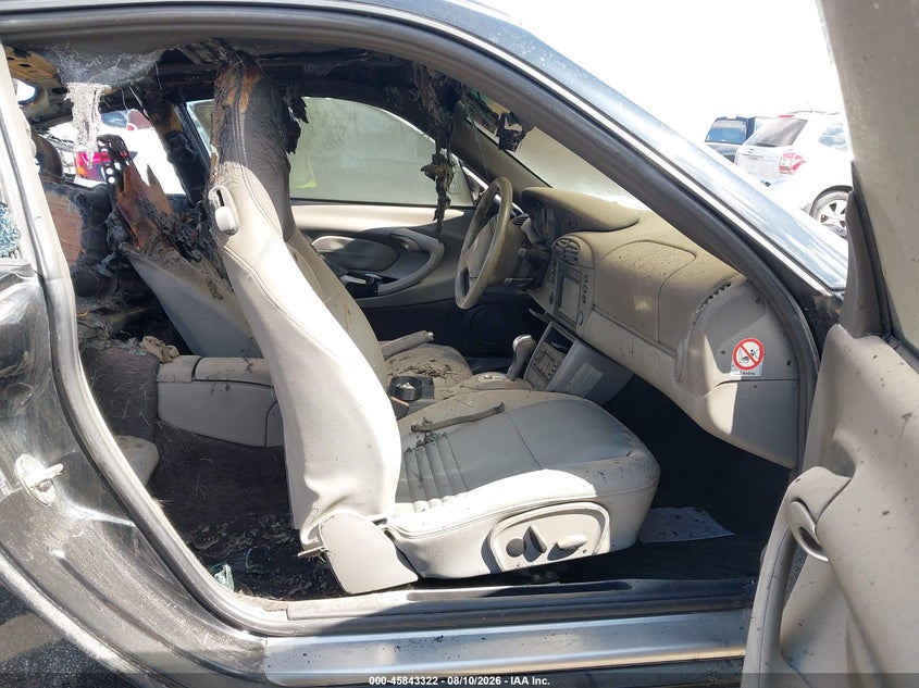 2000 Porsche 911 VIN WP0AA2999YS621171 IAAI salvage auction — ENGINE BURN, Clear (Texas), sold $800 on 2026-08-13 (photo 5)