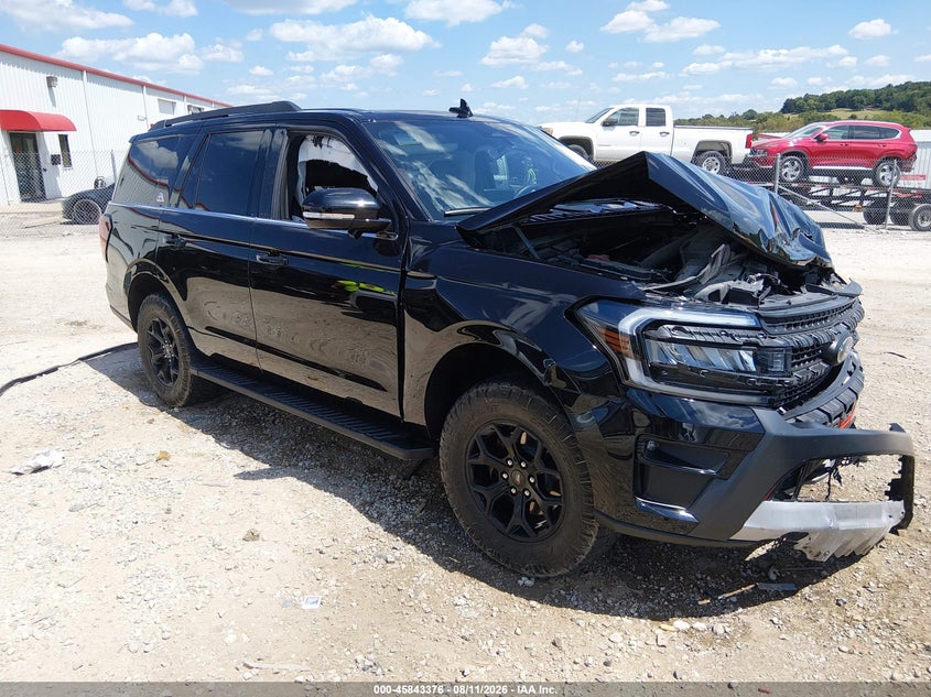 2024 Ford Expedition VIN 1FMJU1RG9REA16451 — IAAI salvage auction photo