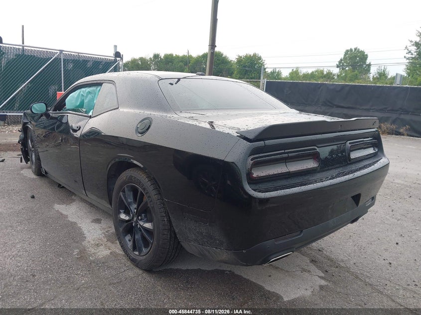 2022 Dodge Challenger VIN 2C3CDZGG7NH165463 IAAI salvage auction — LEFT FRONT, Wait Title, sold $5,100 on 2026-09-01 (photo 3)