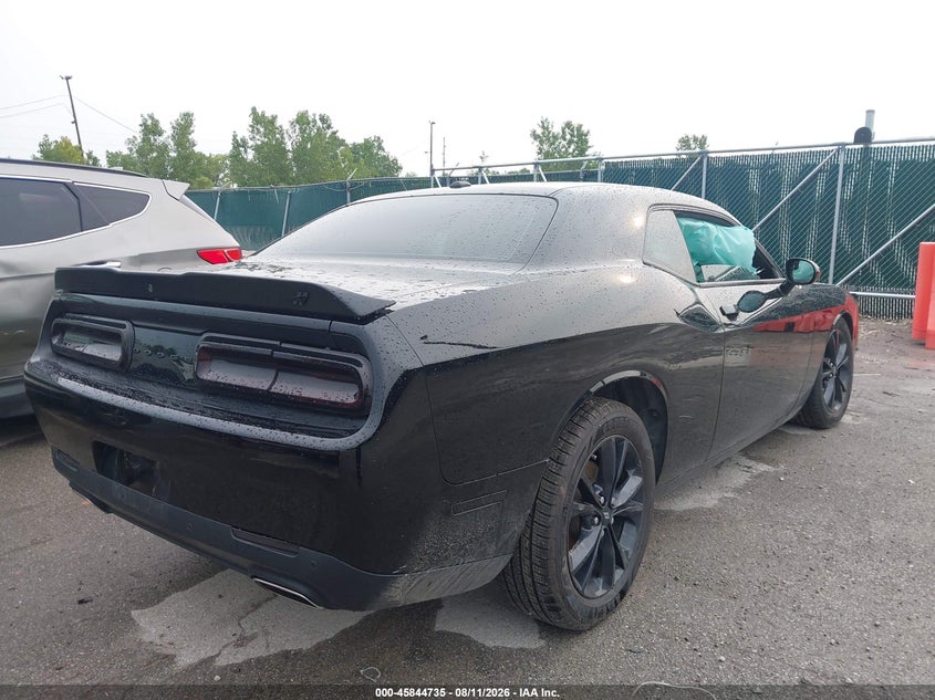 2022 Dodge Challenger VIN 2C3CDZGG7NH165463 IAAI salvage auction — LEFT FRONT, Wait Title, sold $5,100 on 2026-09-01 (photo 4)