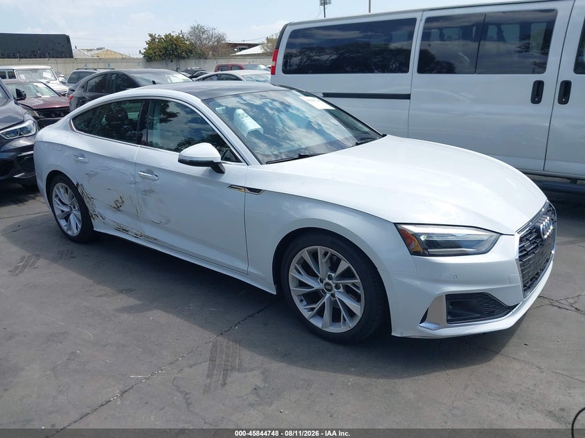 2022 Audi A5 VIN WAUABCF53NA013438 IAAI salvage auction — SIDE, Salvage Title, sold $9,400 on 2026-08-26 (photo 1)