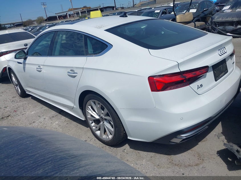 2022 Audi A5 VIN WAUABCF53NA013438 IAAI salvage auction — RIGHT SIDE, Salvage Title, sold $11,625 on 2026-08-29 (photo 3)