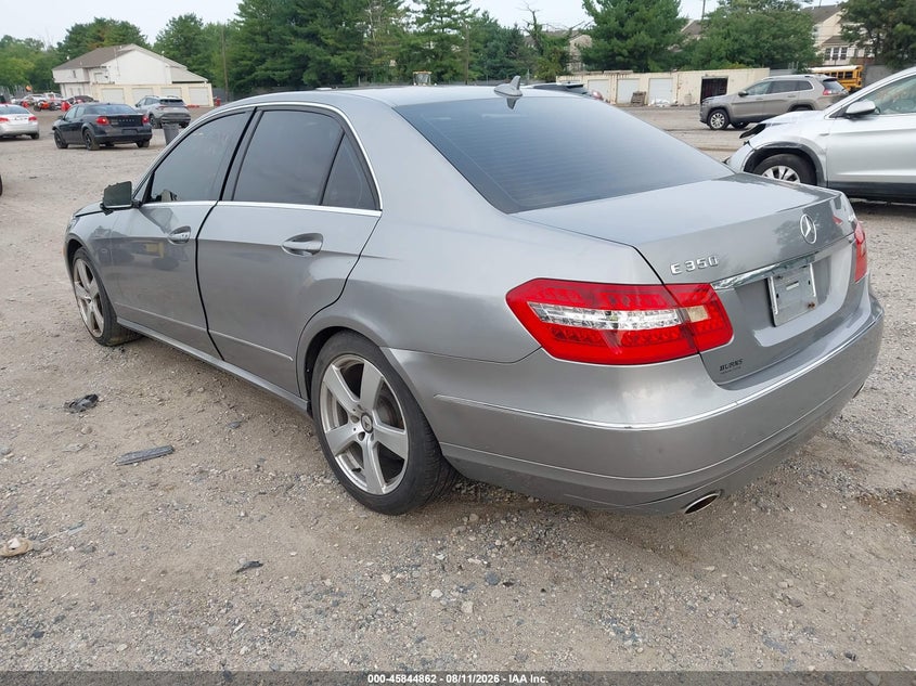 2012 Mercedes-benz E-class VIN WDDHF8JBXCA610637 IAAI salvage auction — NORMAL WEAR, Clear (Pennsylvania), sold $75 on 2026-08-18 (photo 3)