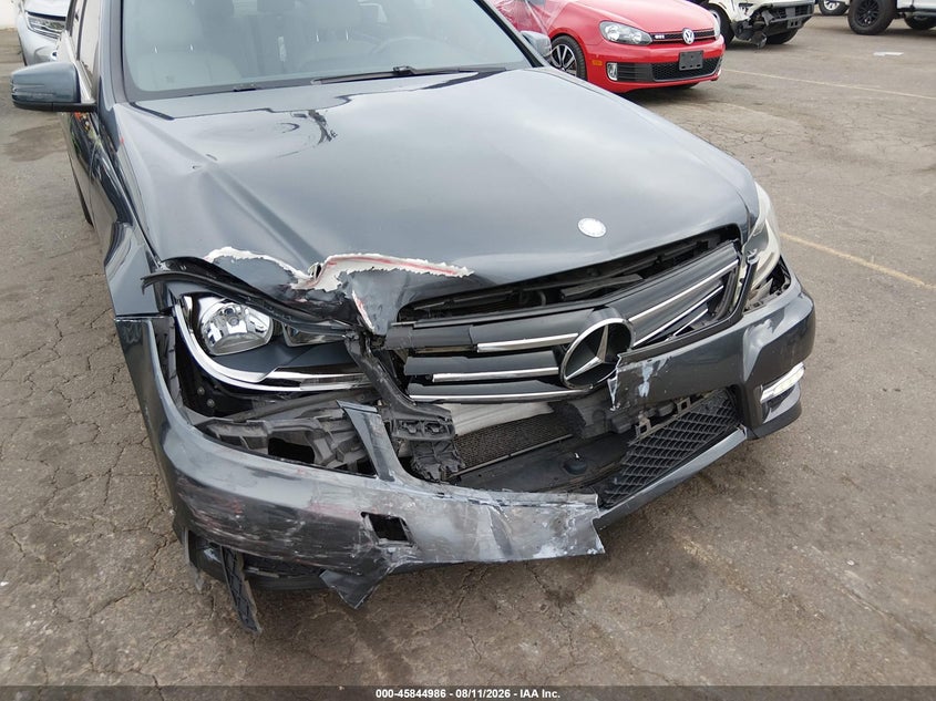 2014 Mercedes-Benz C-Class VIN WDDGF8AB3ER321566 IAAI salvage auction — FRONT END, Salvage (Oregon), sold $1,775 on 2026-10-01 (photo 6)