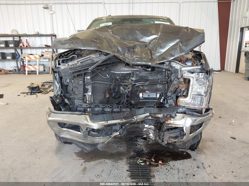 2017 Ford F350 VIN 1FT8W3BT4HEF38015 IAAI salvage auction — FRONT END, Wait Title, sold $12,400 on 2026-09-08 (photo 6)