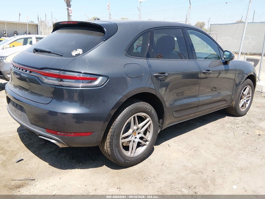 2020 Porsche Macan VIN WP1AA2A55LLB00779 IAAI salvage auction — NORMAL WEAR, Clear - Dealer Only (California), sold $7,600 on 2026-08-12 (photo 4)