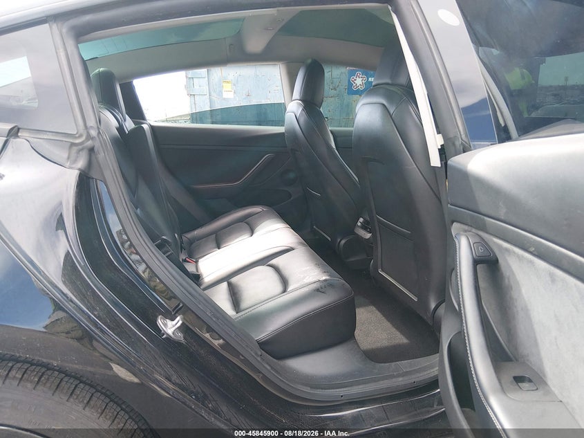 2022 Tesla Model 3 VIN 5YJ3E1EB2NF186924 IAAI salvage auction — FRONT END, Wait Title, sold $5,300 on 2026-10-10 (photo 8)