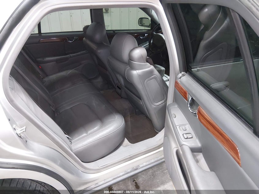 2005 Cadillac Deville VIN 1G6KD54Y45U218195 IAAI salvage auction — REAR END, Bill Of Sale (Alaska), sold $375 on 2026-08-22 (photo 8)
