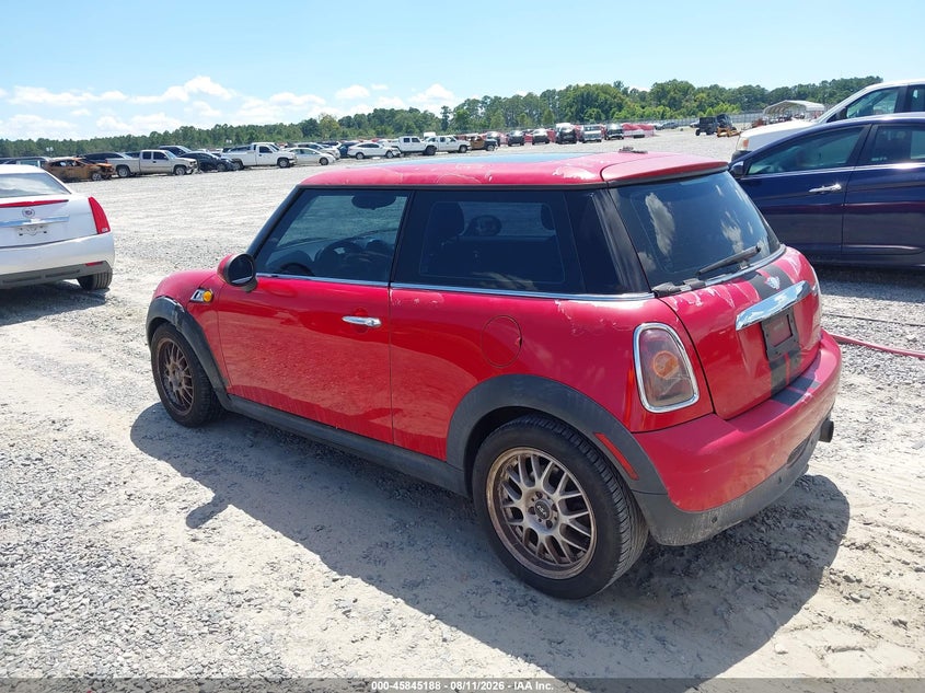 2009 Mini Cooper VIN WMWMF33509TT69698 IAAI salvage auction — NORMAL WEAR, Clear (Georgia), sold $100 on 2026-08-17 (photo 3)