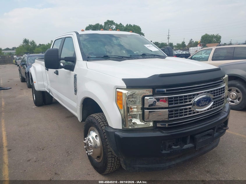 2019 Ford F350 VIN 1FDWW3D64KEG56499 — IAAI salvage auction photo
