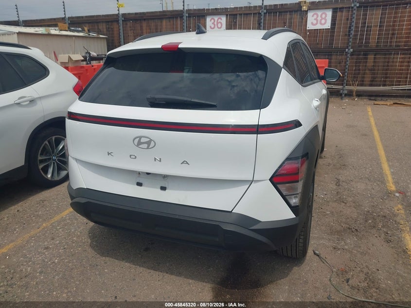 2025 Hyundai Kona VIN KM8HB3AB2SU207172 IAAI salvage auction — REAR END, Salvage Title, sold $12,000 on 2026-08-18 (photo 4)