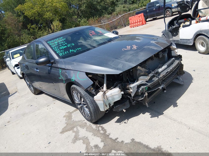 2025 Nissan Altima VIN 1N4BL4DV3SN396482 — IAAI salvage auction photo