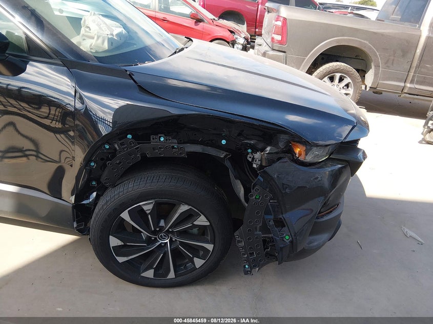 2026 Mazda Cx-50 VIN 7MMVAAEW9TN147981 IAAI salvage auction — RIGHT FRONT, Salvage Title, sold $15,200 on 2026-09-01 (photo 6)
