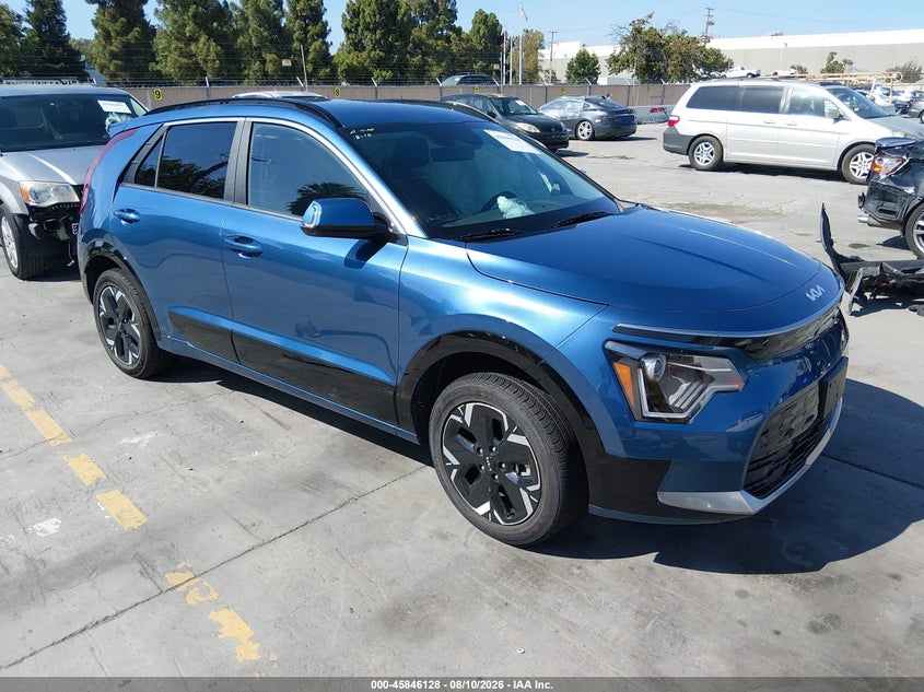 2024 Kia Niro VIN KNDCR3L10R5120468 — IAAI salvage auction photo