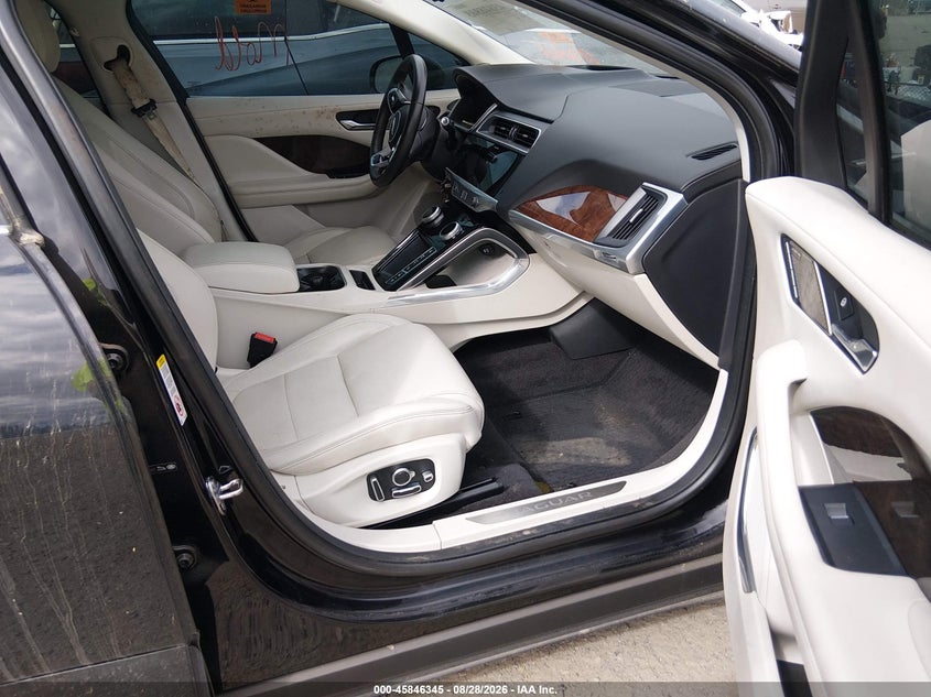 2019 Jaguar I-pace VIN SADHD2S13K1F61550 IAAI salvage auction — FRONT END, Salvage Title, sold $7,050 on 2026-09-09 (photo 5)