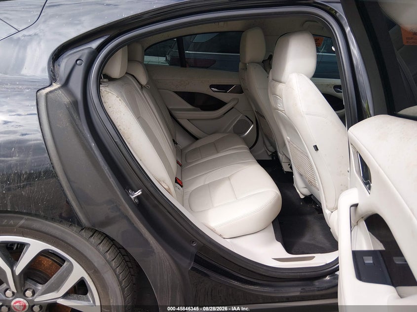 2019 Jaguar I-pace VIN SADHD2S13K1F61550 IAAI salvage auction — FRONT END, Salvage Title, sold $7,050 on 2026-09-09 (photo 7)