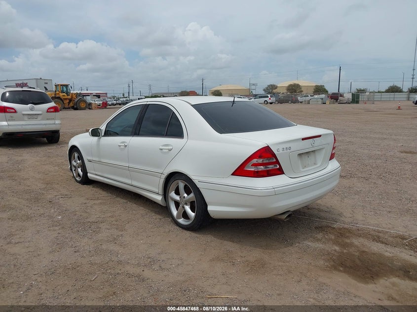 2006 Mercedes-benz C class VIN WDBRF52H26F752986 IAAI salvage auction — NORMAL WEAR, Original (Texas), sold $775 on 2026-08-19 (photo 3)