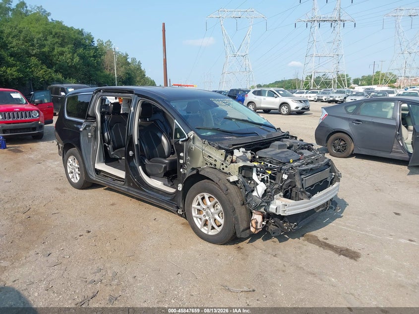 2023 Chrysler Pacifica VIN 2C4RC1BG1PR509366 IAAI salvage auction — NORMAL WEAR, Wait Title, sold $3,575 on 2026-08-22 (photo 1)