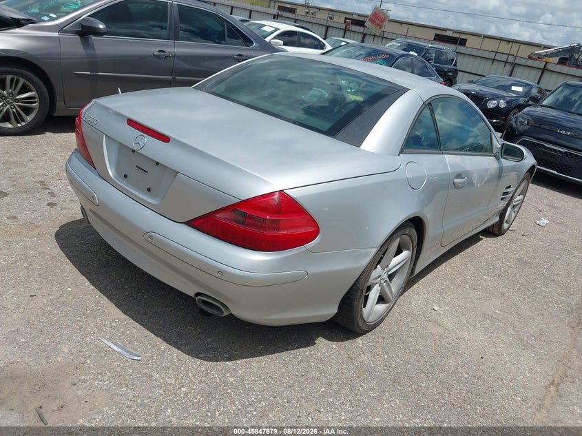 2005 Mercedes-benz Sl-class VIN WDBSK75F05F099169 IAAI salvage auction — NORMAL WEAR, Original (Texas), sold $425 on 2026-08-19 (photo 4)