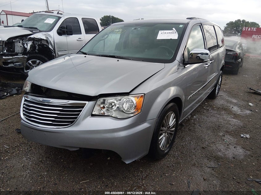 2013 Chrysler Town & country VIN 2C4RC1CG0DR818255 IAAI salvage auction — FRONT END, Salvage (Indiana), sold $550 on 2026-09-08 (photo 2)