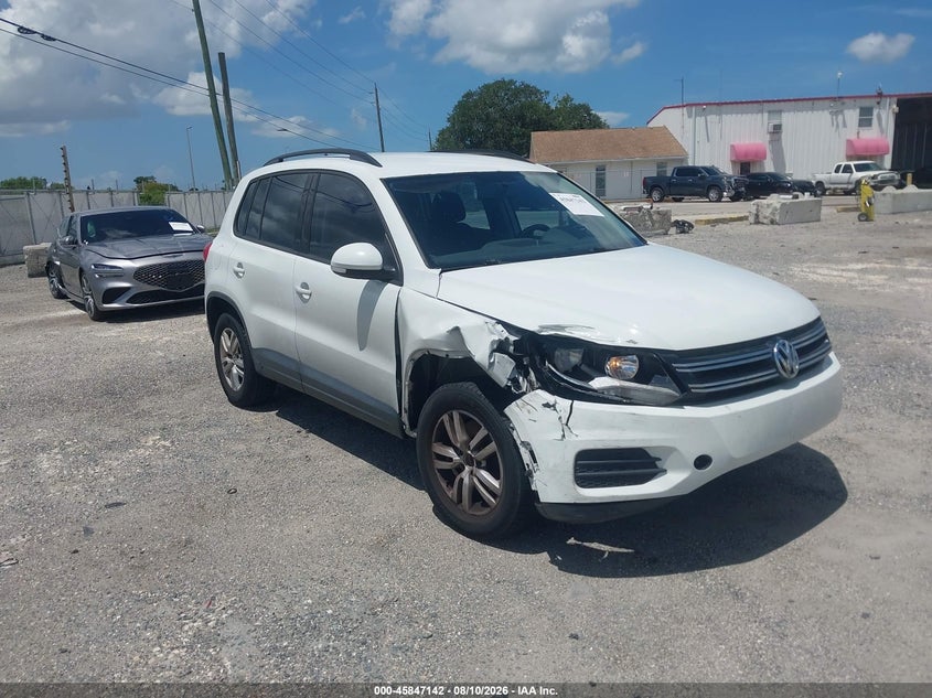 2015 Volkswagen Tiguan VIN WVGAV7AX7FW505321 IAAI salvage auction — NORMAL WEAR, Clear (Florida), sold $475 on 2026-08-18 (photo 1)