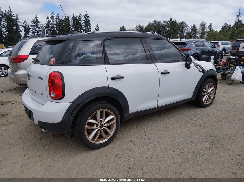 2014 Mini Countryman VIN WMWZB3C58EWR37738 IAAI salvage auction — NORMAL WEAR, Clear (Washington), sold $825 on 2026-08-19 (photo 4)