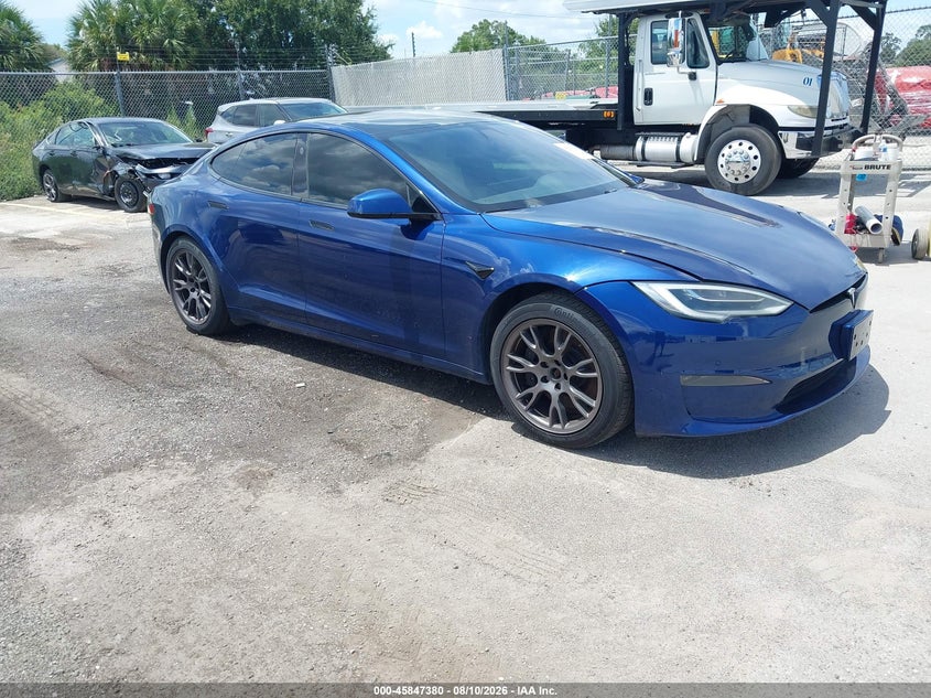 2021 Tesla Model s VIN 5YJSA1E52MF428398 — IAAI salvage auction photo
