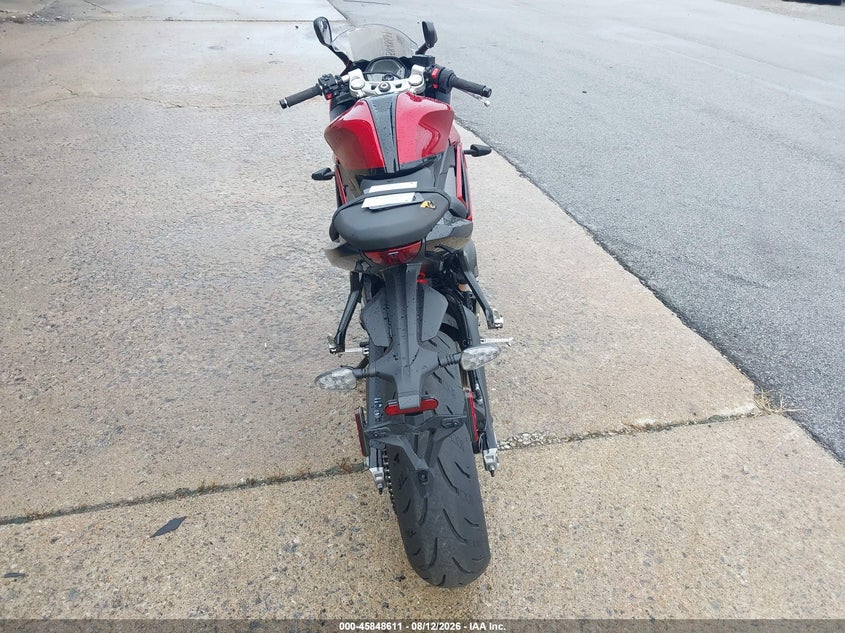2025 Triumph motorcycle Daytona VIN SMTL23UF6STCB2975 IAAI salvage auction — FRONT END, Wait Title, sold $3,150 on 2026-09-22 (photo 6)
