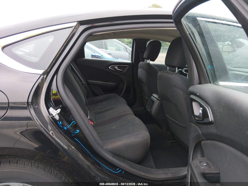 2015 Chrysler 200 VIN 1C3CCCAB3FN752619 IAAI salvage auction — REAR END, Salvage (Ohio), sold $1,350 on 2026-08-20 (photo 8)