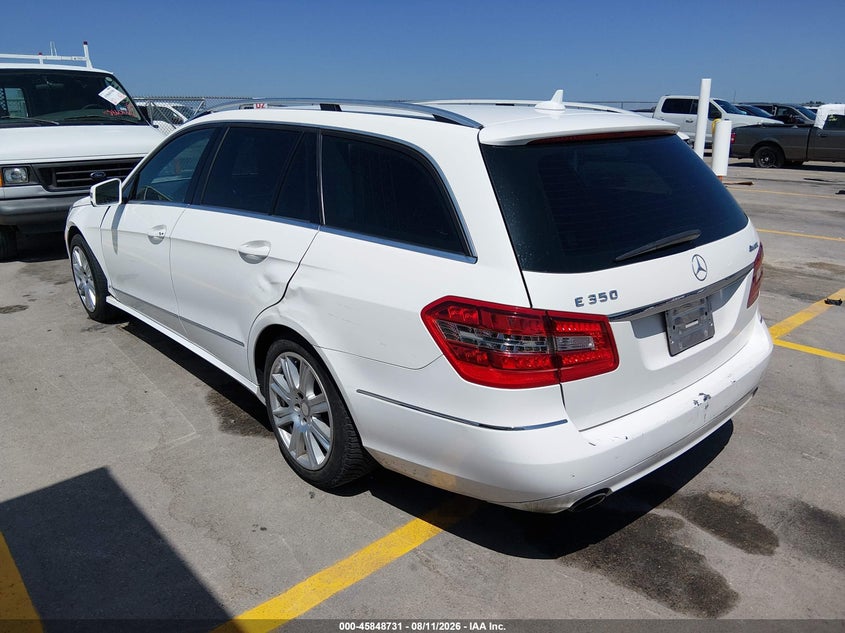 2013 Mercedes-benz E-class VIN WDDHH8JB5DA764961 IAAI salvage auction — NORMAL WEAR, Clear (Texas), sold $900 on 2026-08-20 (photo 3)