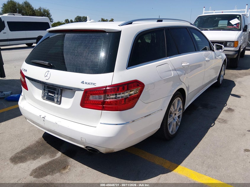 2013 Mercedes-benz E-class VIN WDDHH8JB5DA764961 IAAI salvage auction — NORMAL WEAR, Clear (Texas), sold $900 on 2026-08-20 (photo 4)