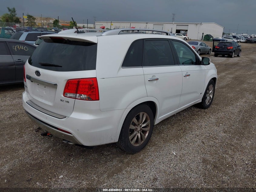 2012 Kia Sorento VIN 5XYKWDA20CG304863 IAAI salvage auction — NORMAL WEAR, Clear (Illinois), sold $1,375 on 2026-09-10 (photo 4)