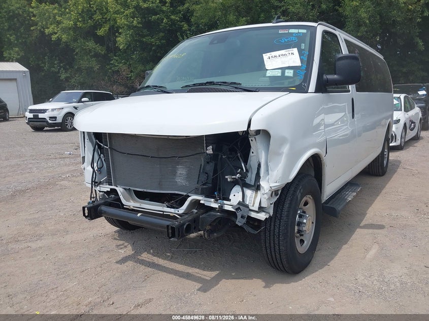 2025 Chevrolet Express VIN 1GAZGPFP4S1258284 IAAI salvage auction — FRONT END, Salvage Title, sold $23,850 on 2026-08-19 (photo 2)