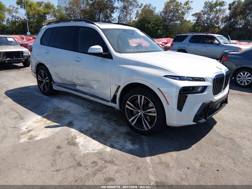 2027 BMW X7 VIN 5UX23EM02V9487159 — IAAI salvage auction photo