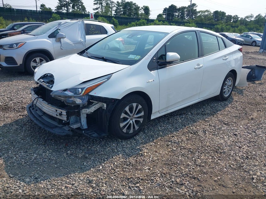 2020 Toyota Prius VIN JTDL9RFU7L3017902 IAAI salvage auction — FRONT END, Clear (New York), sold $11,000 on 2026-08-18 (photo 2)