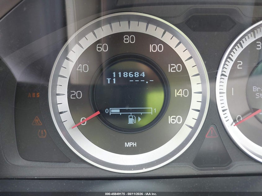2013 Volvo S60 VIN YV1612FS3D2193132 IAAI salvage auction — FRONT END, Salvage Title, sold $400 on 2026-08-18 (photo 7)