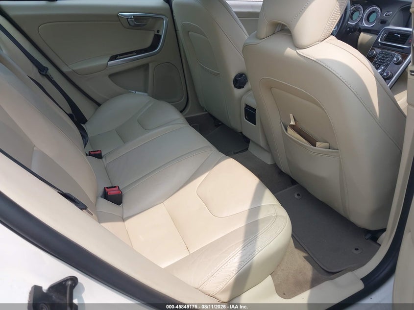2013 Volvo S60 VIN YV1612FS3D2193132 IAAI salvage auction — FRONT END, Salvage Title, sold $400 on 2026-08-18 (photo 8)