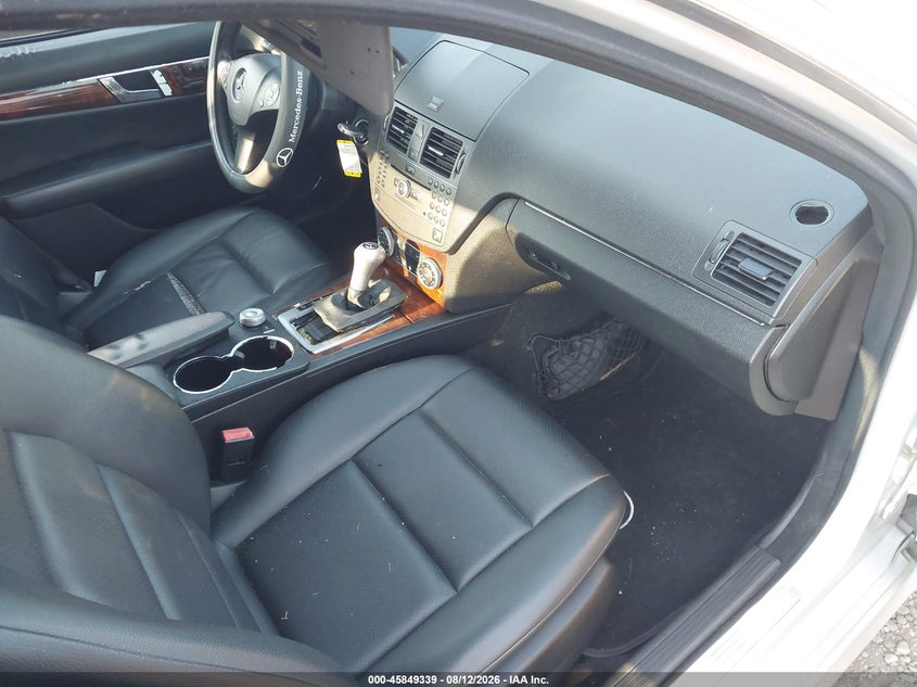 2010 Mercedes-benz C class VIN WDDGF8BB2AR106415 IAAI salvage auction — FRONT & REAR, Clear (New York), sold $450 on 2026-08-18 (photo 5)