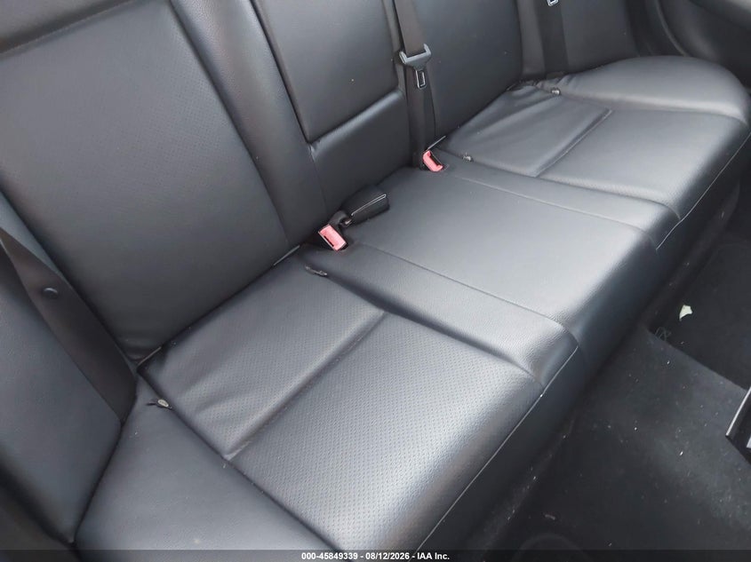 2010 Mercedes-benz C class VIN WDDGF8BB2AR106415 IAAI salvage auction — FRONT & REAR, Clear (New York), sold $450 on 2026-08-18 (photo 8)